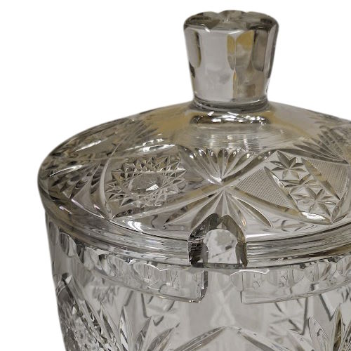 Kristallen bowl met deksel