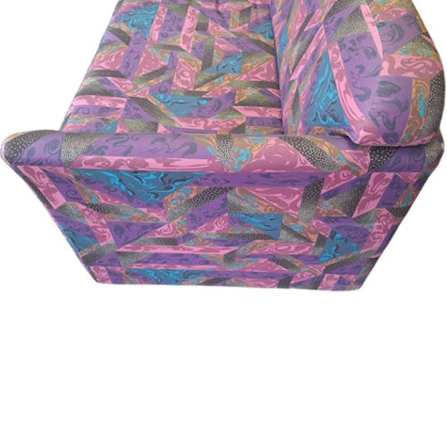 Massief kast met sierbeslag - Copy