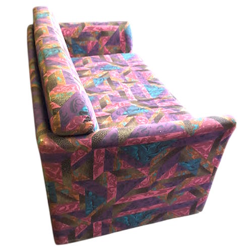 Massief kast met sierbeslag - Copy